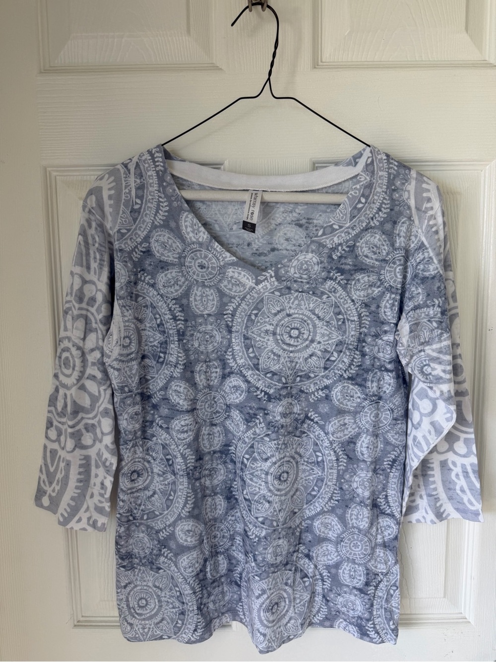 Whimsy Rose top, 3/4 sleeve, size S